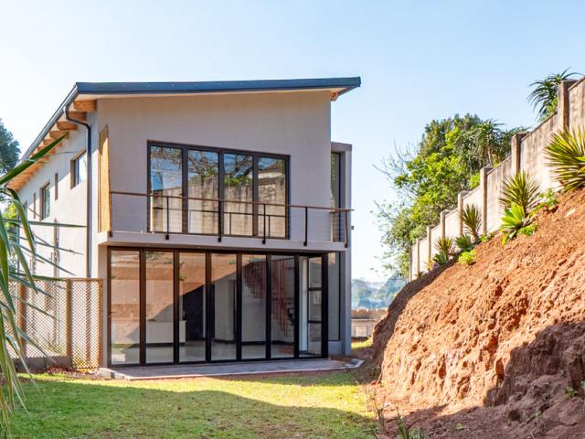 Townhouse for sale in Hillcrest, Kwazulu-natal