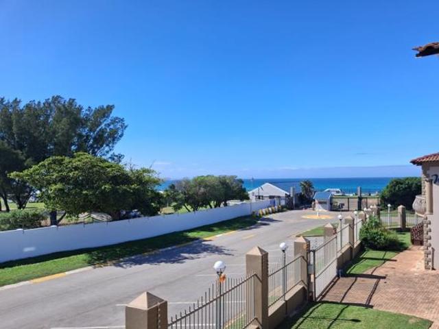 Townhouse for sale in Cape St Francis, Eastern Cape