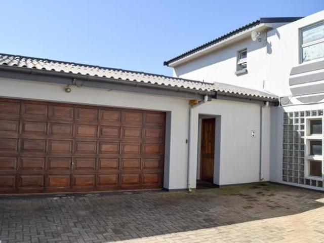 Townhouse for sale in Cape St Francis, Eastern Cape