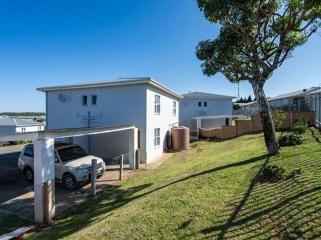 Townhouse for sale in Eastern Cape