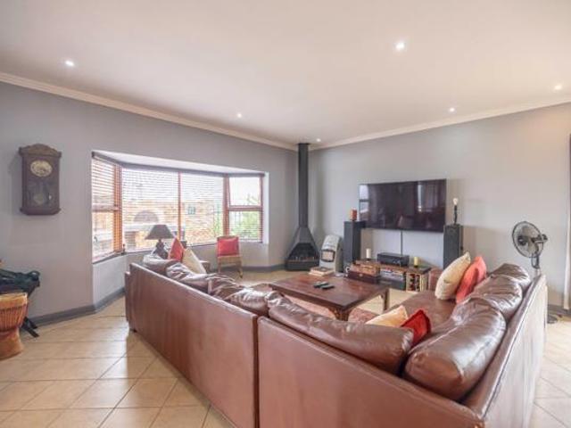 Townhouse for sale in Eastern Cape