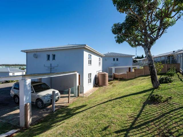 Townhouse for sale in Eastern Cape
