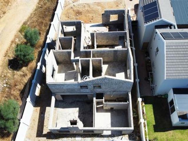 Townhouse for sale in Durbanville, Western Cape