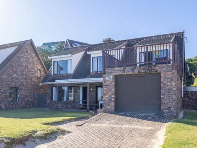 Townhouse for sale in Bushmans River Mouth, Eastern Cape
