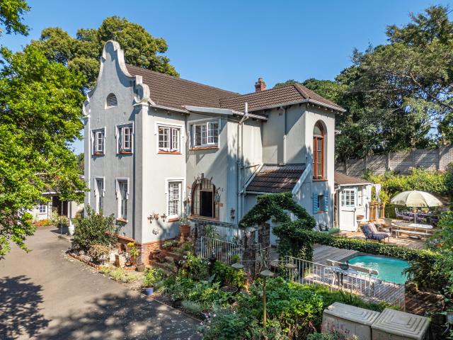 Townhouse for sale in Kloof, Kwazulu-natal