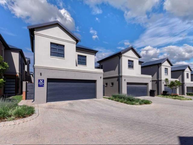 Townhouse for sale in Tembisa, Gauteng