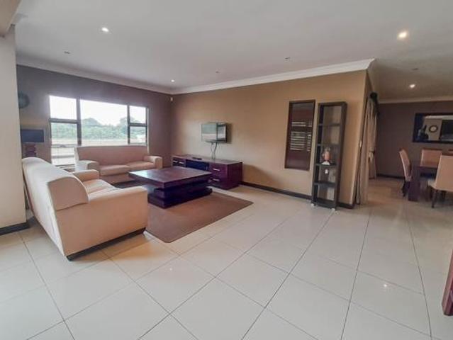 Townhouse for rent in Seaview, Kwazulu-natal