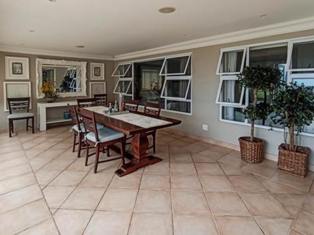 Townhouse for rent in Seaview, Kwazulu-natal