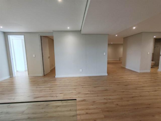 Townhouse for sale in Seaview, Kwazulu-natal