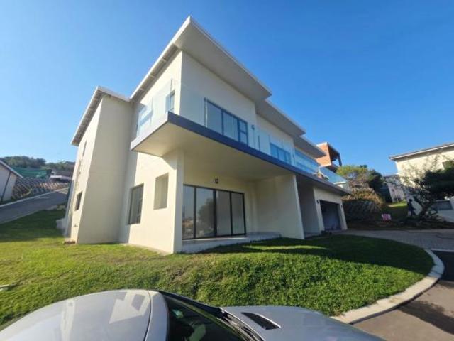 Townhouse for sale in La Mercy, Kwazulu-natal