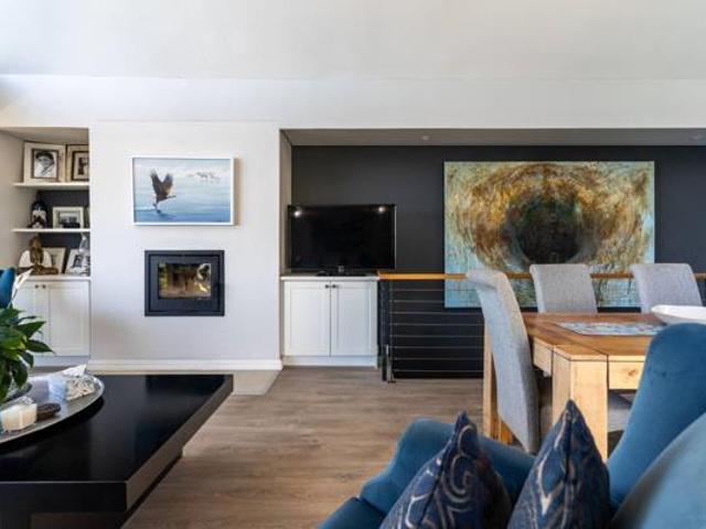 Townhouse for sale in Cape Town, Western Cape