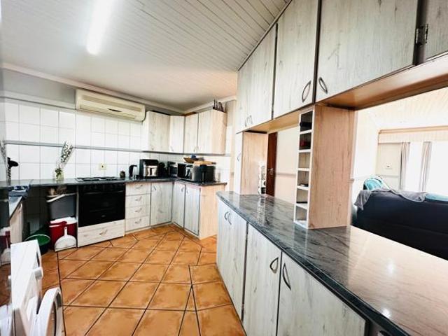 Townhouse for sale in Bloemfontein, Free State