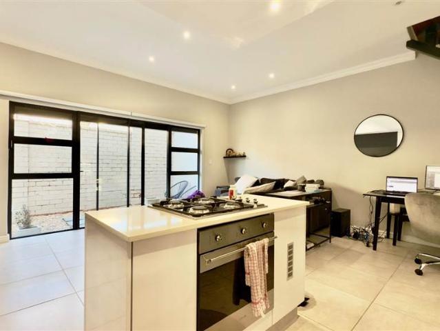 Townhouse for sale in Seaview, Kwazulu-natal