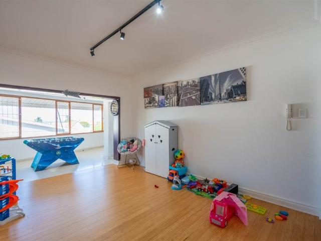 Townhouse for sale in Seaview, Kwazulu-natal