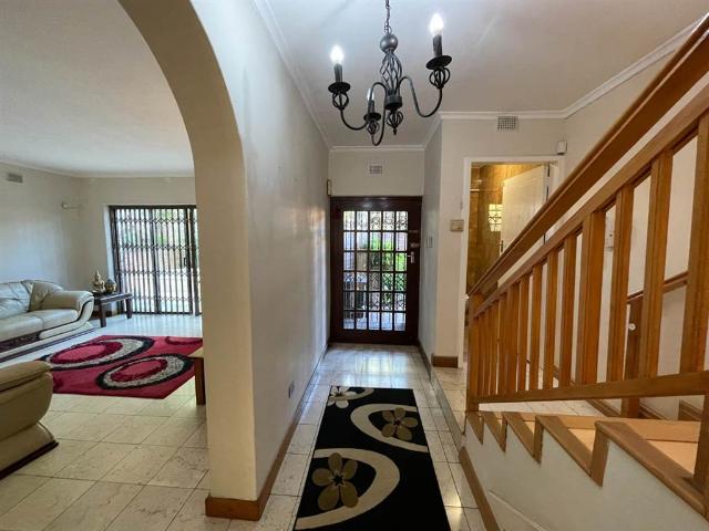Townhouse for sale in Seaview, Kwazulu-natal