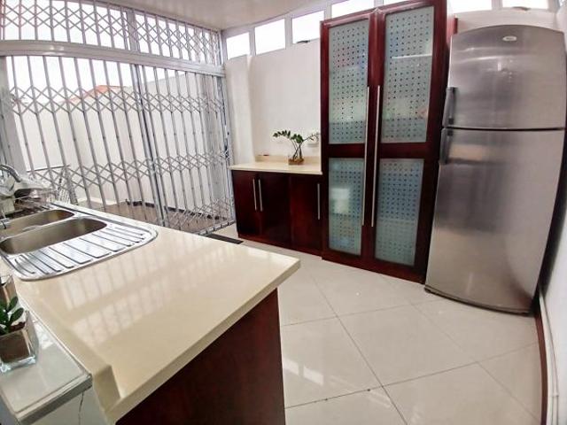 Townhouse for sale in Seaview, Kwazulu-natal