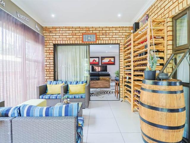 Townhouse for sale in Ekurhuleni, Gauteng