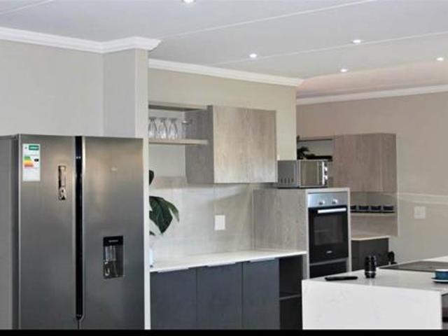 Townhouse for rent in Westonaria, Gauteng