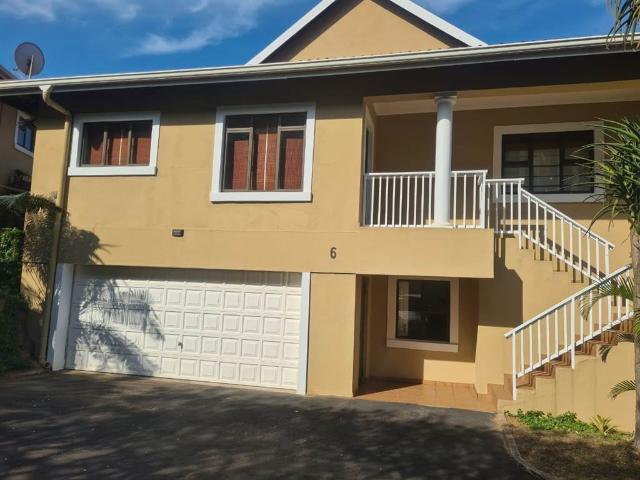 Townhouse for sale in Seaview, Kwazulu-natal