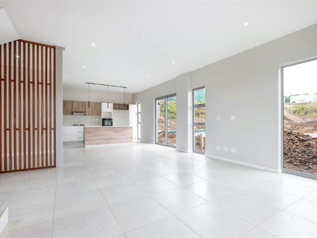 Townhouse for sale in Princess Grant, Kwazulu-natal