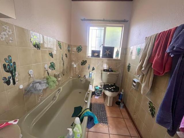 Townhouse for sale in Bloemfontein, Free State