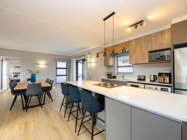 Townhouse for rent in Groot Brak Rivier, Western Cape