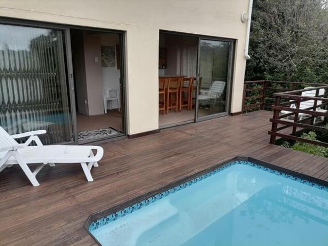 Townhouse for sale in Margate, Hibiscus Coast Local Municipality