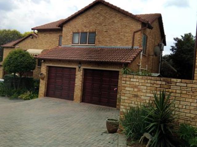 Townhouse for sale in Westonaria, Gauteng