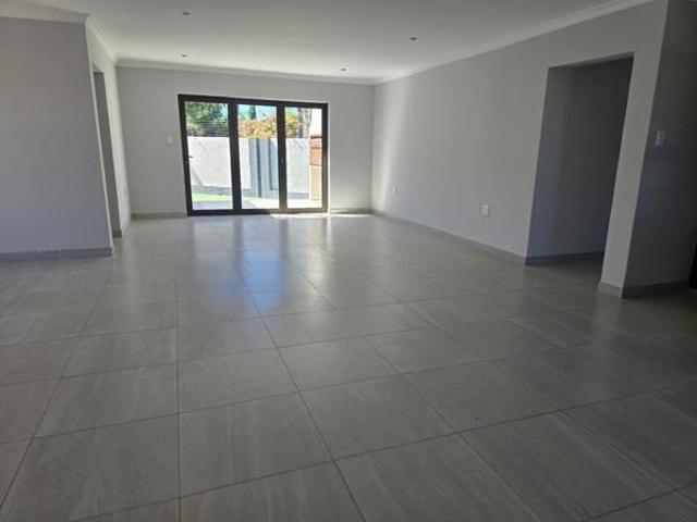 Townhouse for sale in Gert Sibande, Mpumalanga