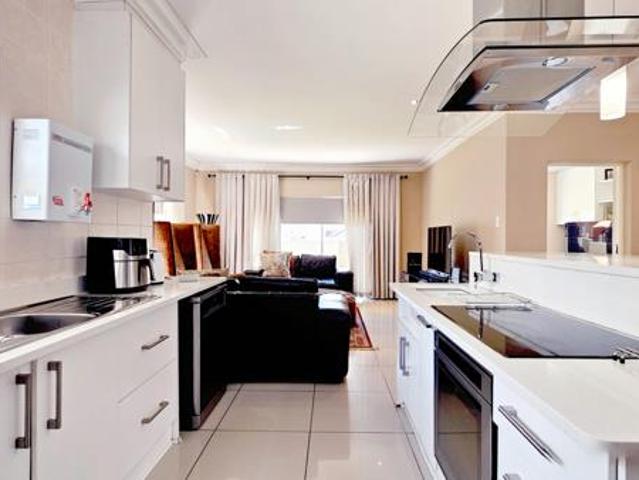 Townhouse for sale in Bloemfontein, Free State