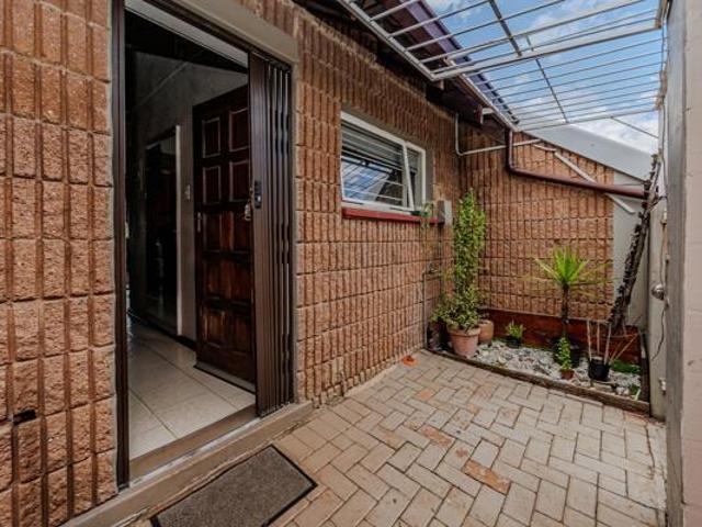 Townhouse for sale in Westonaria, Gauteng