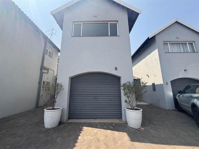 Townhouse for sale in Sedibeng, Gauteng