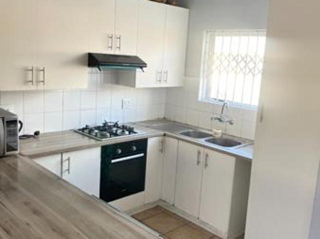Townhouse for rent in Cape Town, Western Cape