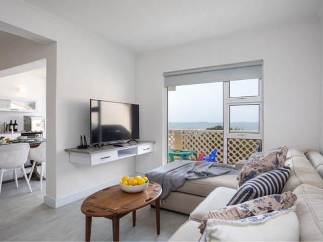 Townhouse for sale in Umdloti, Kwazulu-natal