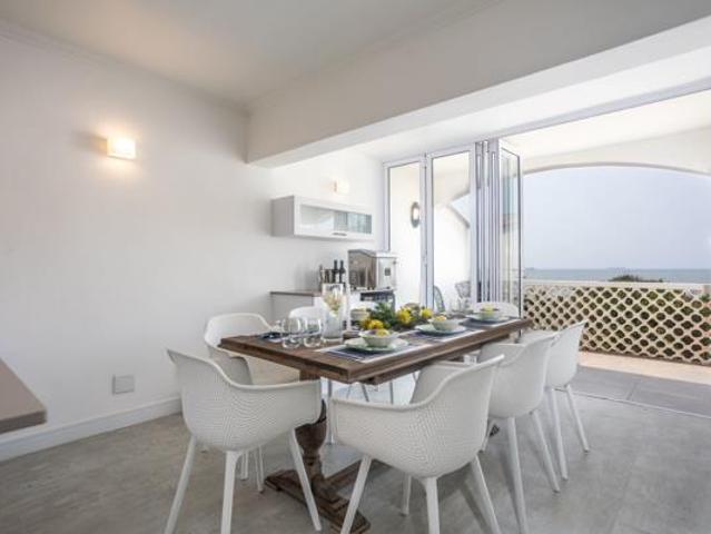 Townhouse for sale in Umdloti, Kwazulu-natal