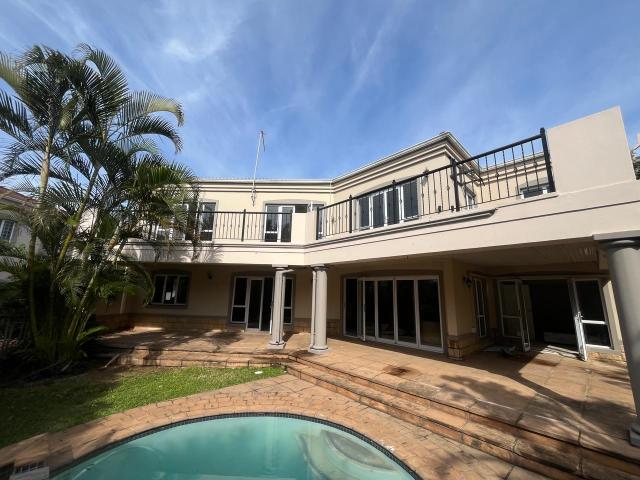 Townhouse for sale in Umhlanga
