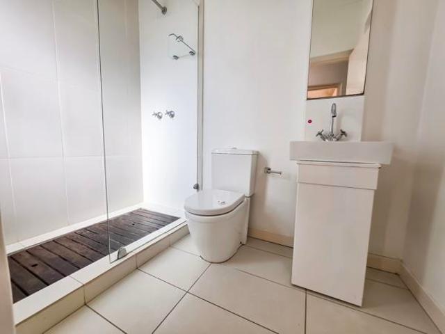 Townhouse for rent in Seaview, Kwazulu-natal