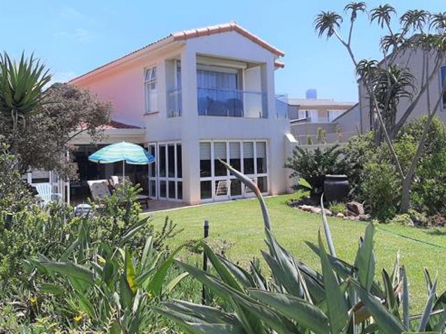 Townhouse for rent in Seaview, Kwazulu-natal