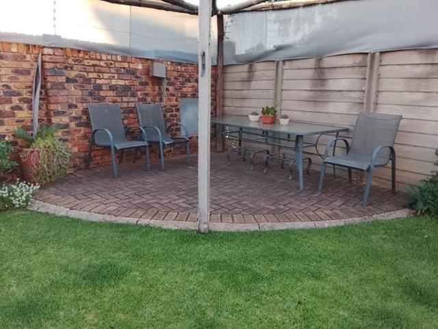 Townhouse for sale in Sedibeng, Gauteng