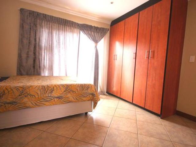 Townhouse for sale in Sedibeng, Gauteng
