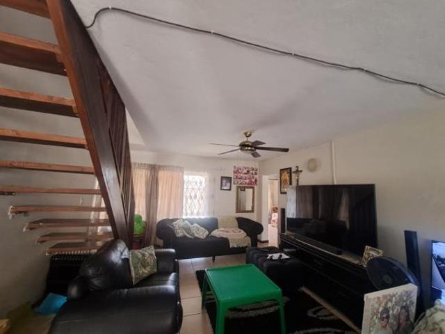 Townhouse for sale in Tlhabane, North West