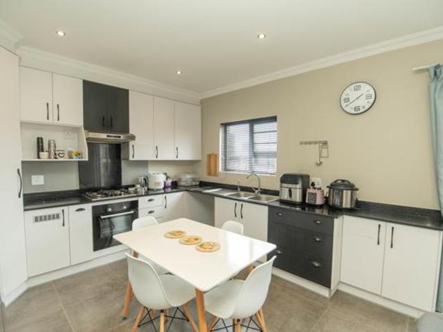 Townhouse for sale in Eastern Cape