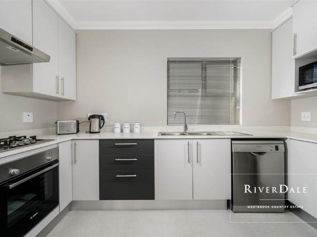 Townhouse for sale in Port Elizabeth, Eastern Cape