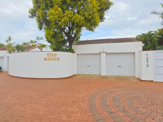 Townhouse for rent in Seaview, Kwazulu-natal