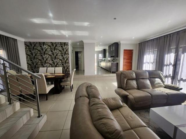 Townhouse for sale in Bloemfontein, Free State