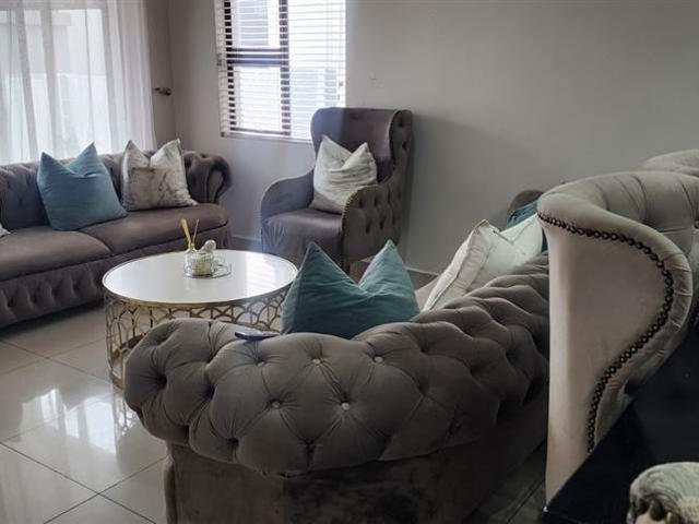 Townhouse for sale in Bloemfontein, Free State