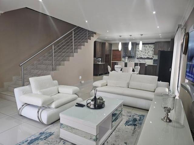 Townhouse for sale in Bloemfontein, Free State