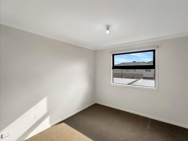 Townhouse for rent in Camerons Creek, Victoria