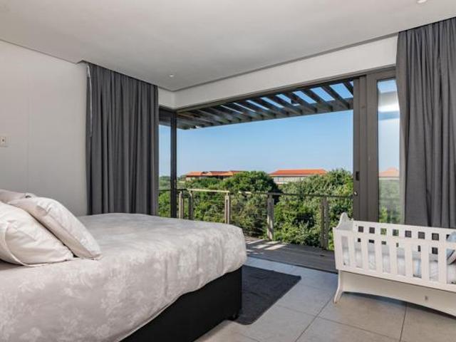 Townhouse for sale in Princess Grant, Kwazulu-natal