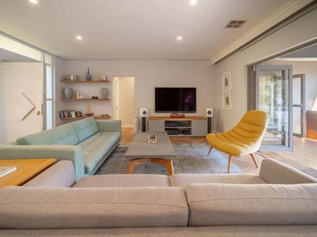 Townhouse for sale in Princess Grant, Kwazulu-natal